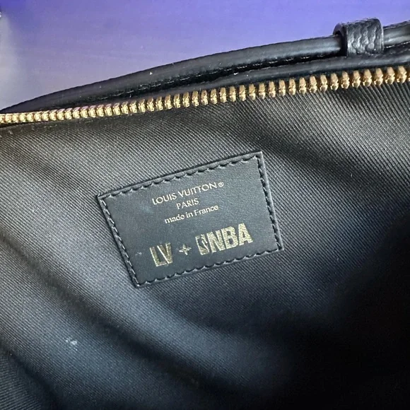 Louis Vuitton Crossbody bag - Picture 5 of 5